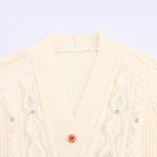 Damen elegante Strickjacke mit dekorativen Knöpfen und Rüschendetails R&B