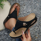 Damen Zehentrenner-Sandalen mit zierlichem Lochmuster und komfortabler Fußbettung R&B