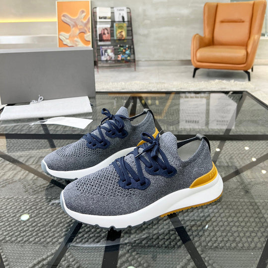 Damen Sportliche Leichtgewicht Sneakers mit atmungsaktivem Obermaterial und dämpfender Sohle von R&B