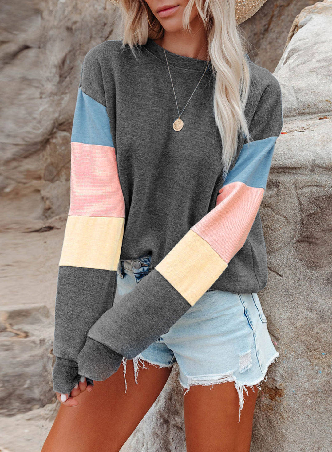 Damen Freizeitpullover mit buntem Ärmeldesign R&B