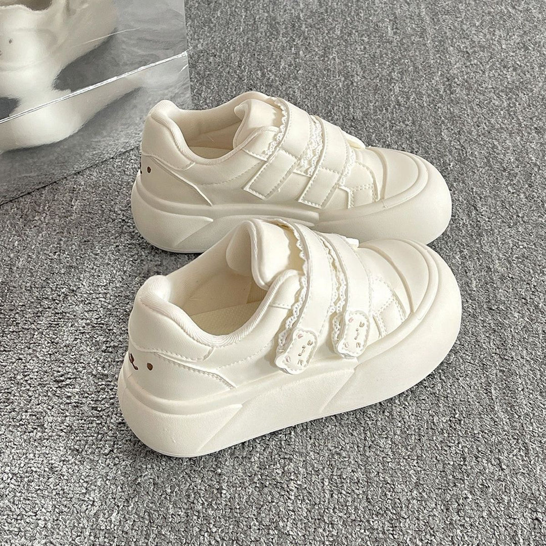 Damen Sneaker mit verstellbaren Klettverschlussriemen und komfortabler Sohle R&B