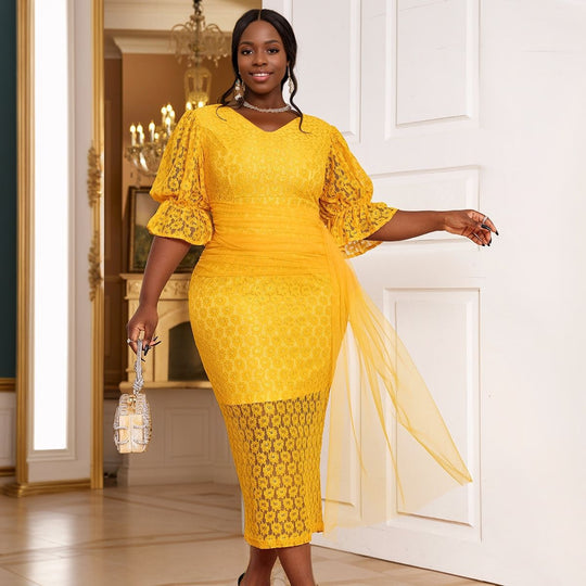 Damen elegantes Spitzenteil Kleid mit voluminösen Rüschensäumen R&B