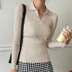 Damen Feinstrickoberteil mit Polo-Kragen und Rippstruktur