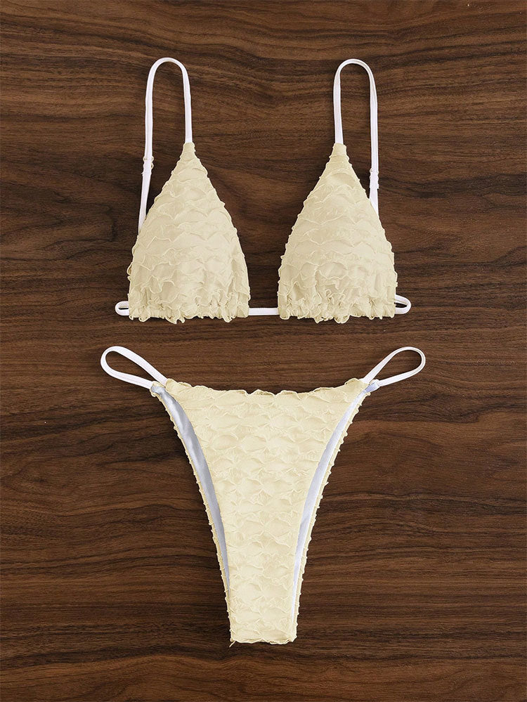 Damen Triangel-Bikini mit trendigen Rüschendetails R&B