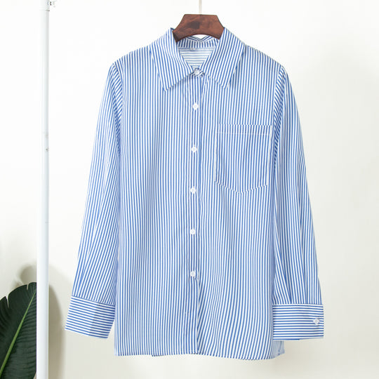 Damen Elegante, gestreifte Bluse mit klassischem Kragen und Taschen R&B