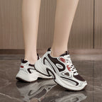 Damen Sportliche Sneakers mit atmungsaktiver Mesh-Oberfläche und gepolsterter Sohle R&B