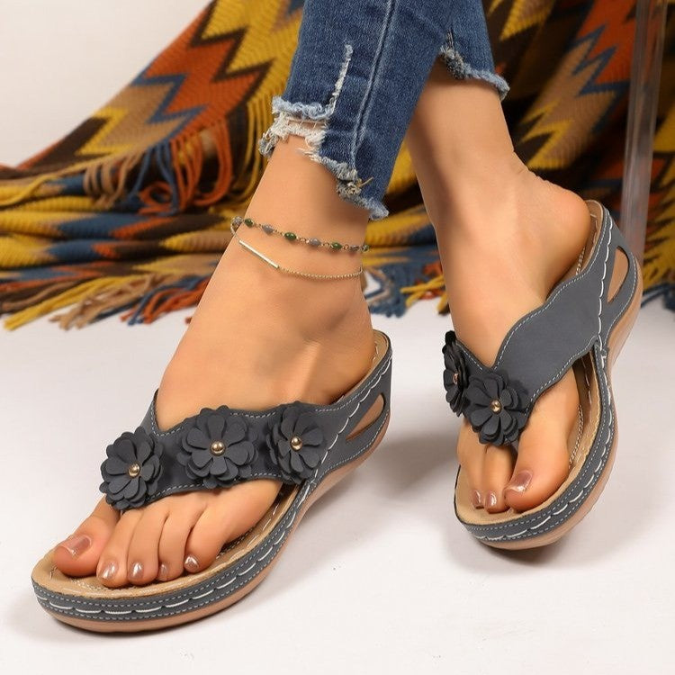 Damen Badeschuhe mit floralem Design und komfortabler Sohle R&B