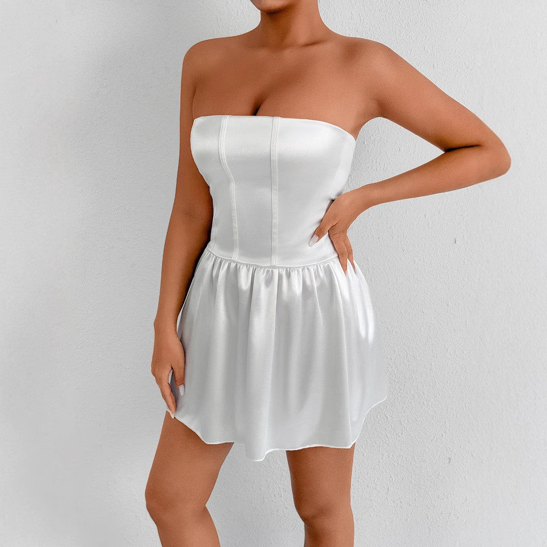 Damen Abendkleid mit tailliertem Oberteil und fließendem Rock R&B