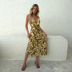 Damen Maxikleid im trendigen Tigerprint-Design mit verführerischem V-Ausschnitt und Spaghetti-Trägern R&B