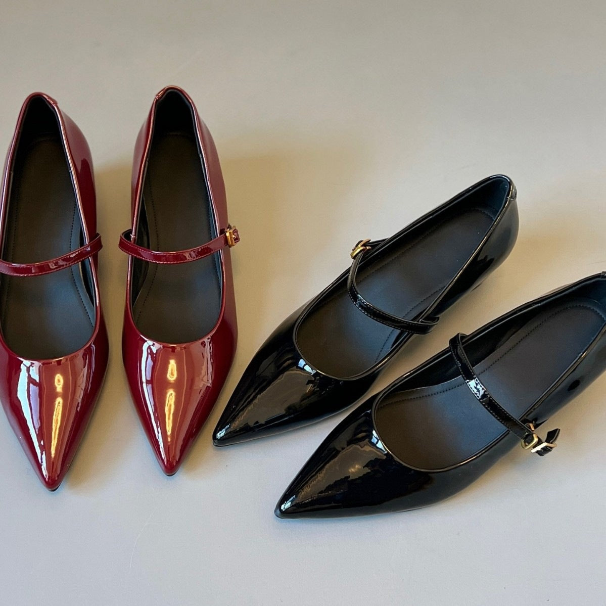 Damen Ballerinas mit elegantem Riemchen und spitzem Zehenbereich