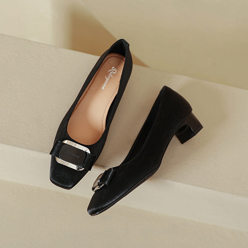 Damen Ballerinas mit elegantem Quadrat-Design und dekorativem Riemen