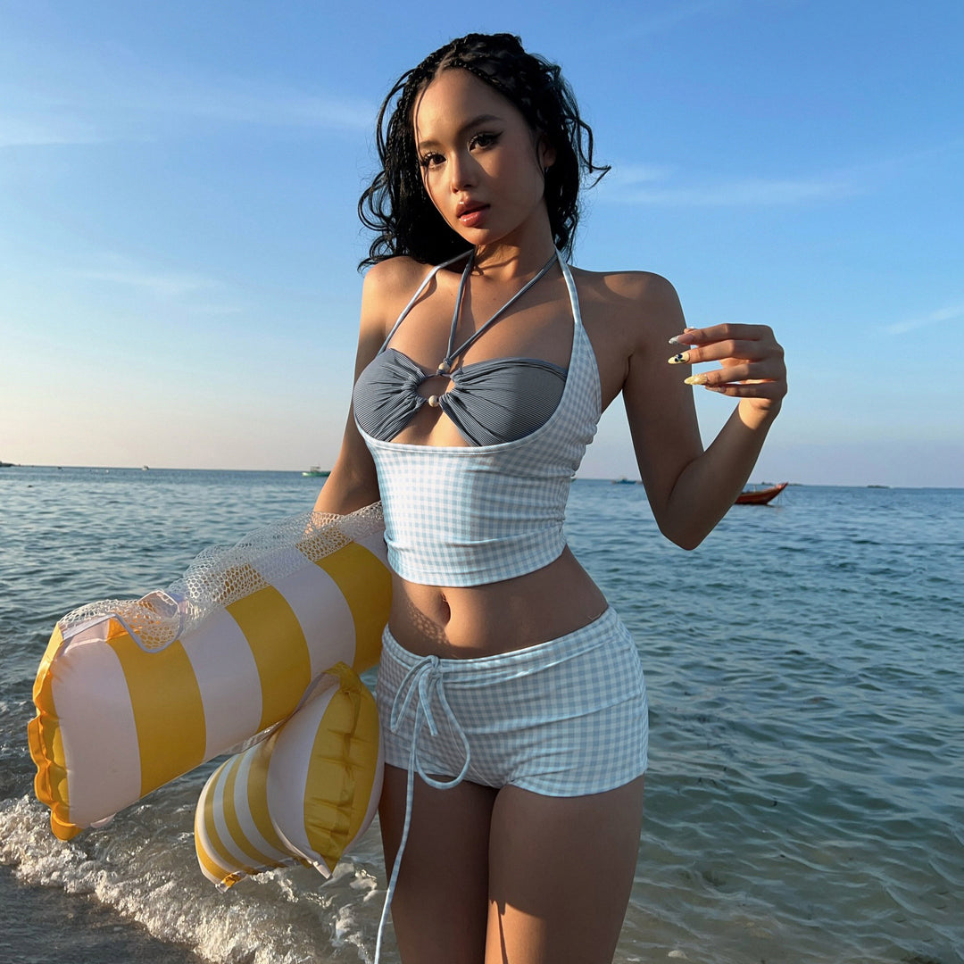 Damen sportliches Bikiniset mit hochgeschlossenem Top und charmanten Rüschendetails R&B