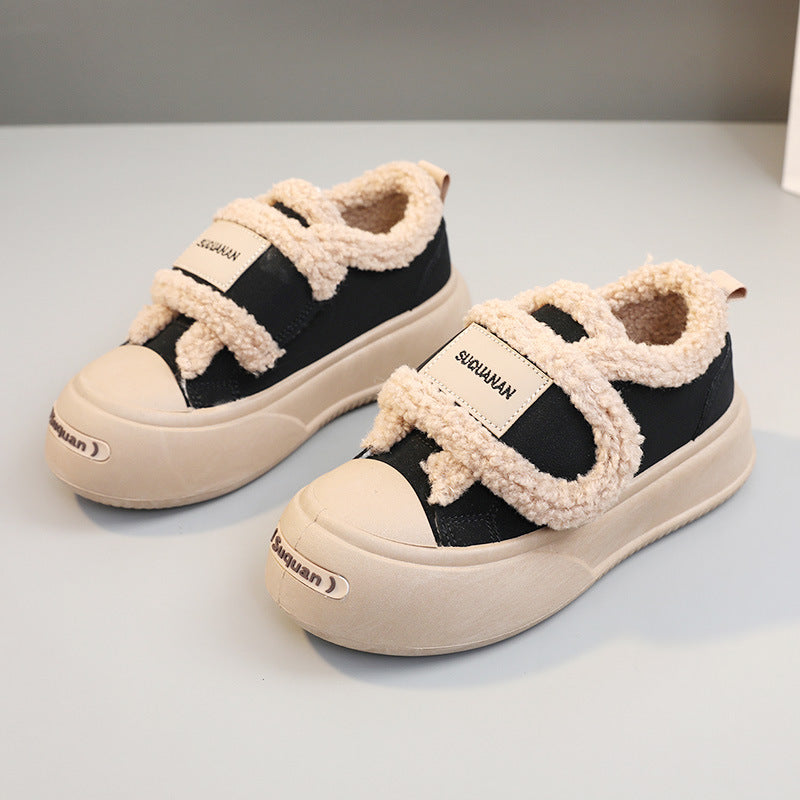 Damen Sportliche Sneaker mit flauschigem Innenfutter und rutschfester Sohle R&B