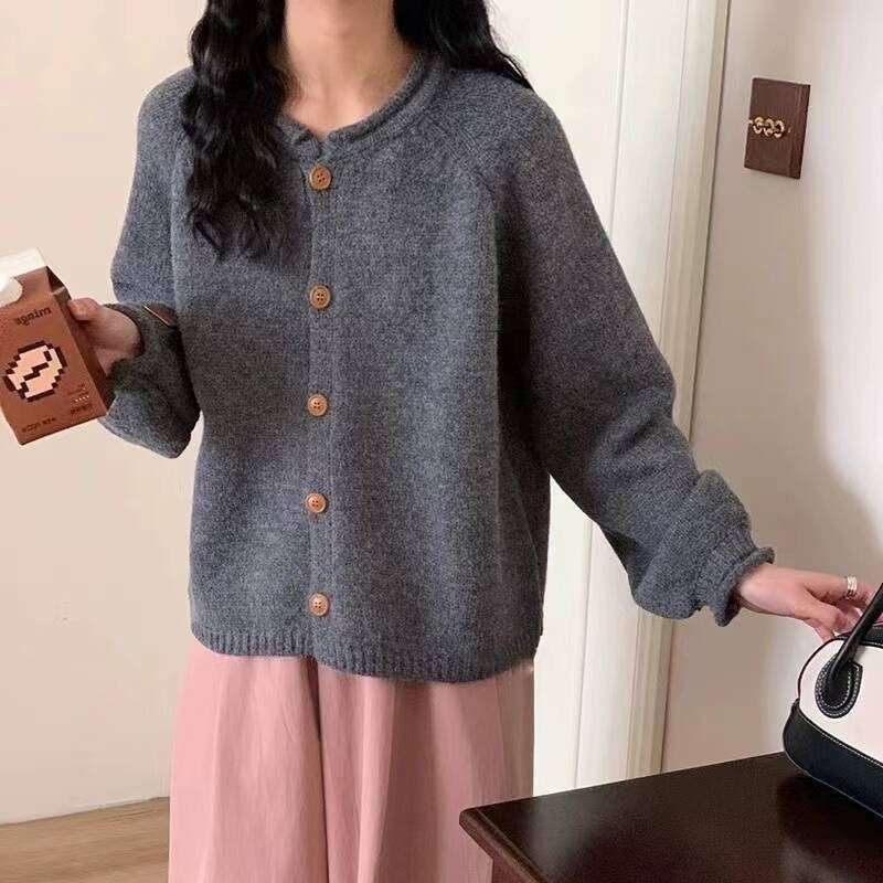Damen Strickjacke mit asymmetrischem Schnitt und großzügigen Ballonärmeln R&B