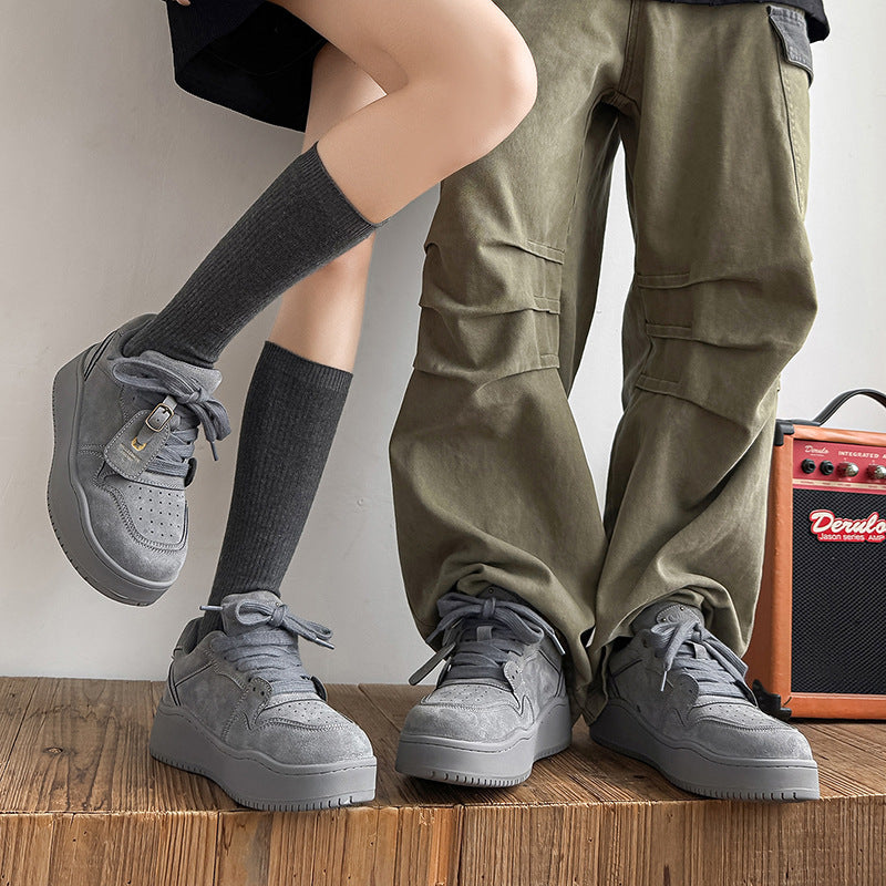 Damen Sportliche Sneakers aus hochwertigem Veloursleder mit dämpfendem Sohlenprofil R&B