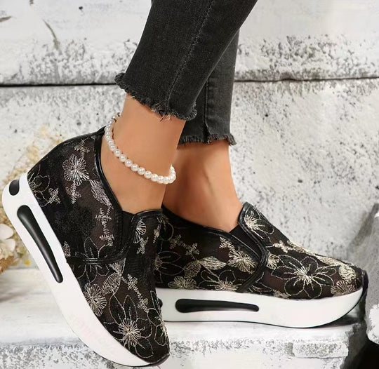 Damen Komfortable Sneaker mit floralem Stickmuster und rutschfester Sohle R&B