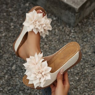 Damen trendige Slip-On Sandalen mit dekorativem Blumendesign R&B