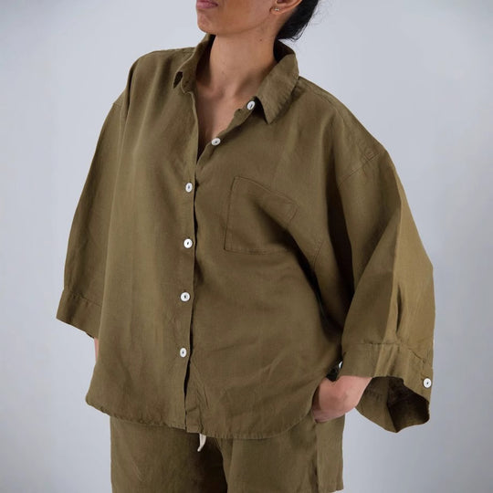 Damen Lässige Leinenbluse mit bequemen Schnitt und praktischen Taschen R&B