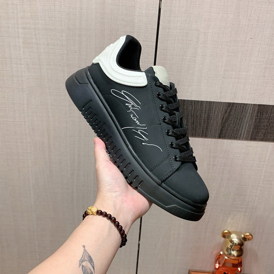 Damen Trendige Freizeitsneakers mit futuristischem Design und gepolsterter Sohle R&B