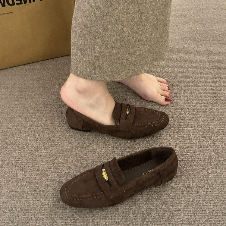 Damen Mokassins mit weichem Wildleder und elegantem Riemenverschluss EB