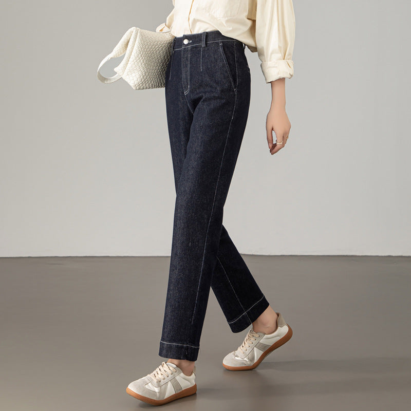 Damen Weite Jeans mit hohen Taschen und modernen Nähten