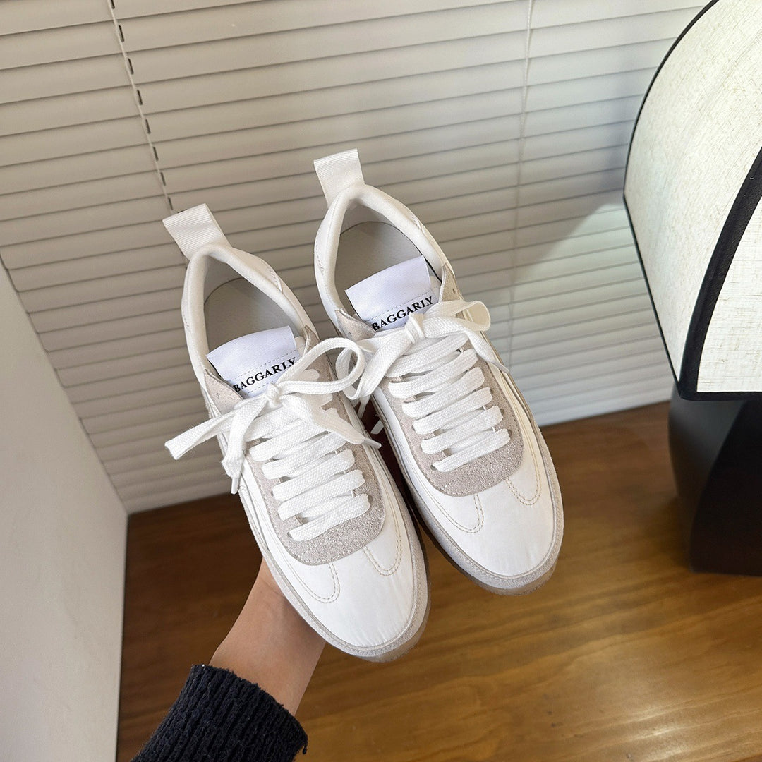 Damen Sneaker im sportlichen Design mit atmungsaktiver Obermaterialkombination R&B