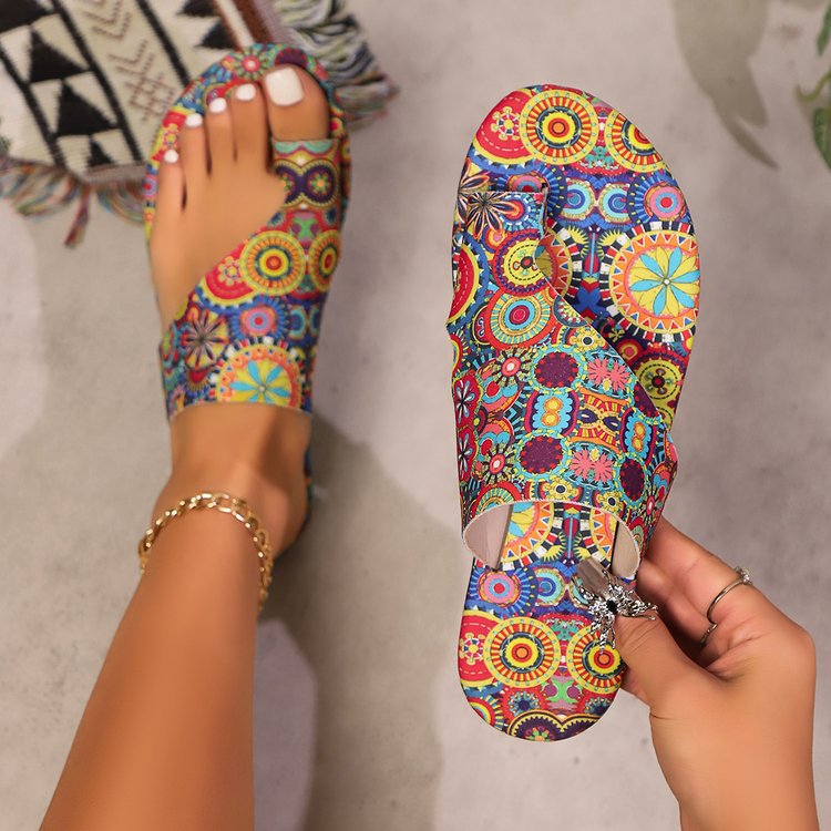 Damen Zehentrenner-Sandalen mit floralem Muster und bequemer Fußbettung R&B