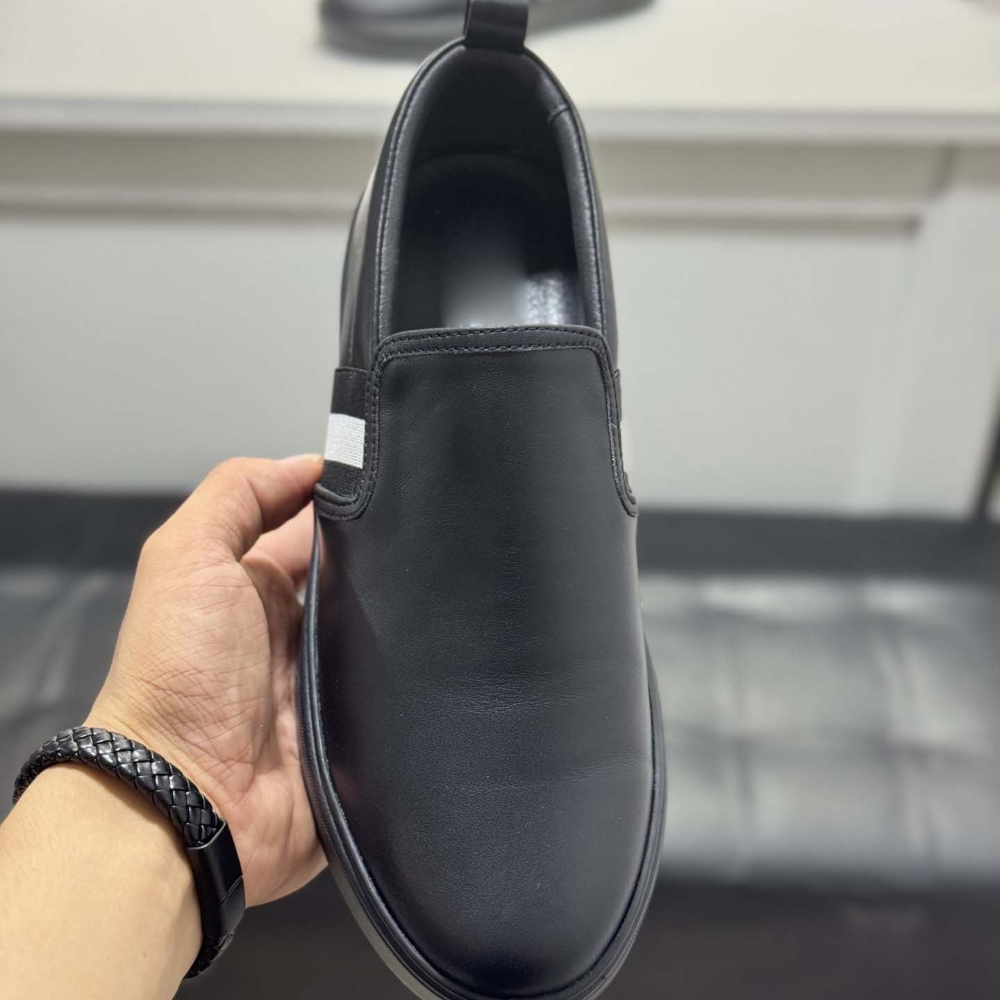 Damen Sportliche Slip-On Sneaker mit elastischen Einsätzen R&B