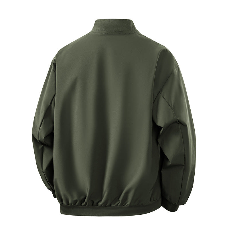 Damen lässige Freizeitschnittjacke mit seitlichen Reißverschlusstaschen und steigendem Kragen