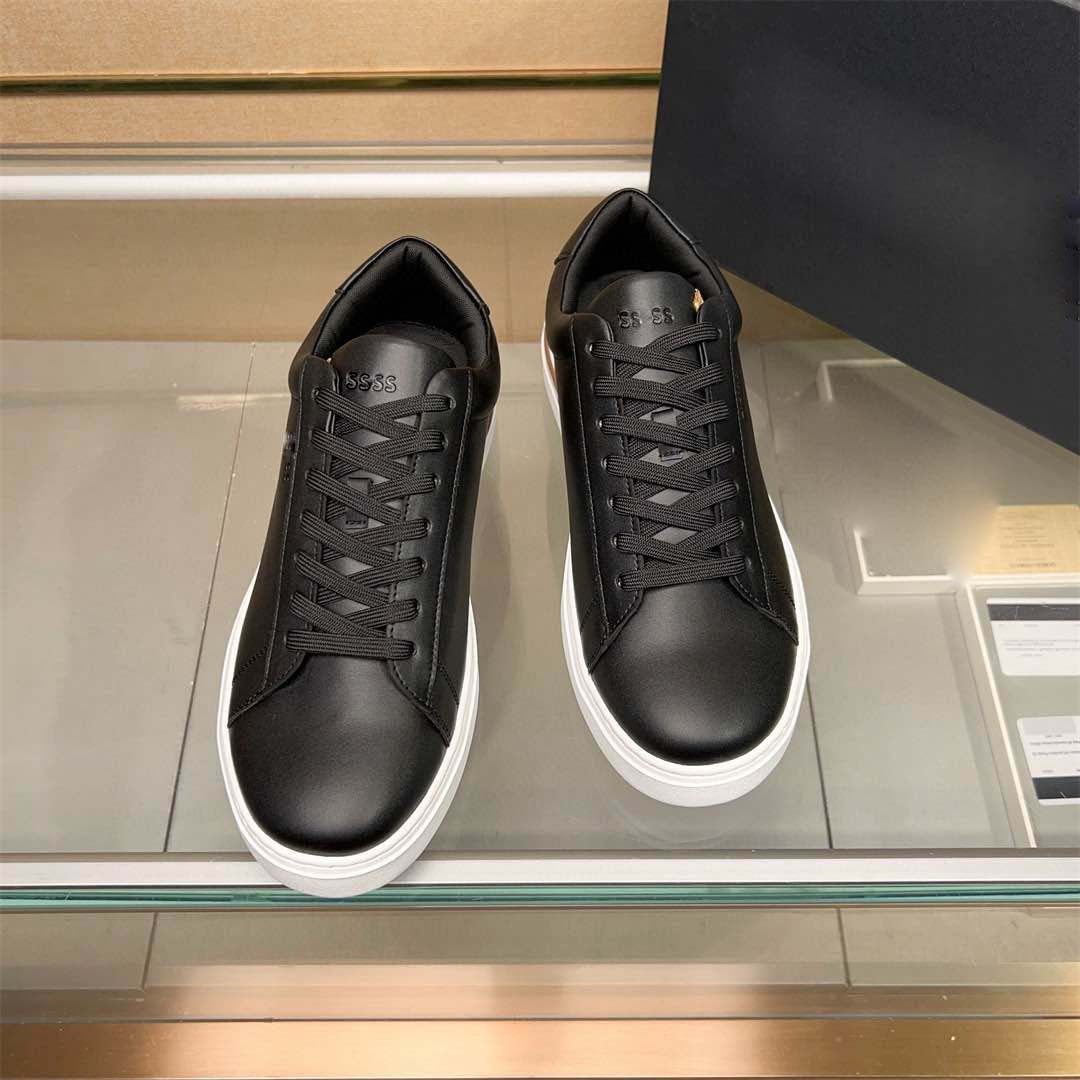 Damen Sportliche Leder Sneakers mit modernem, schlichtem Design R&B