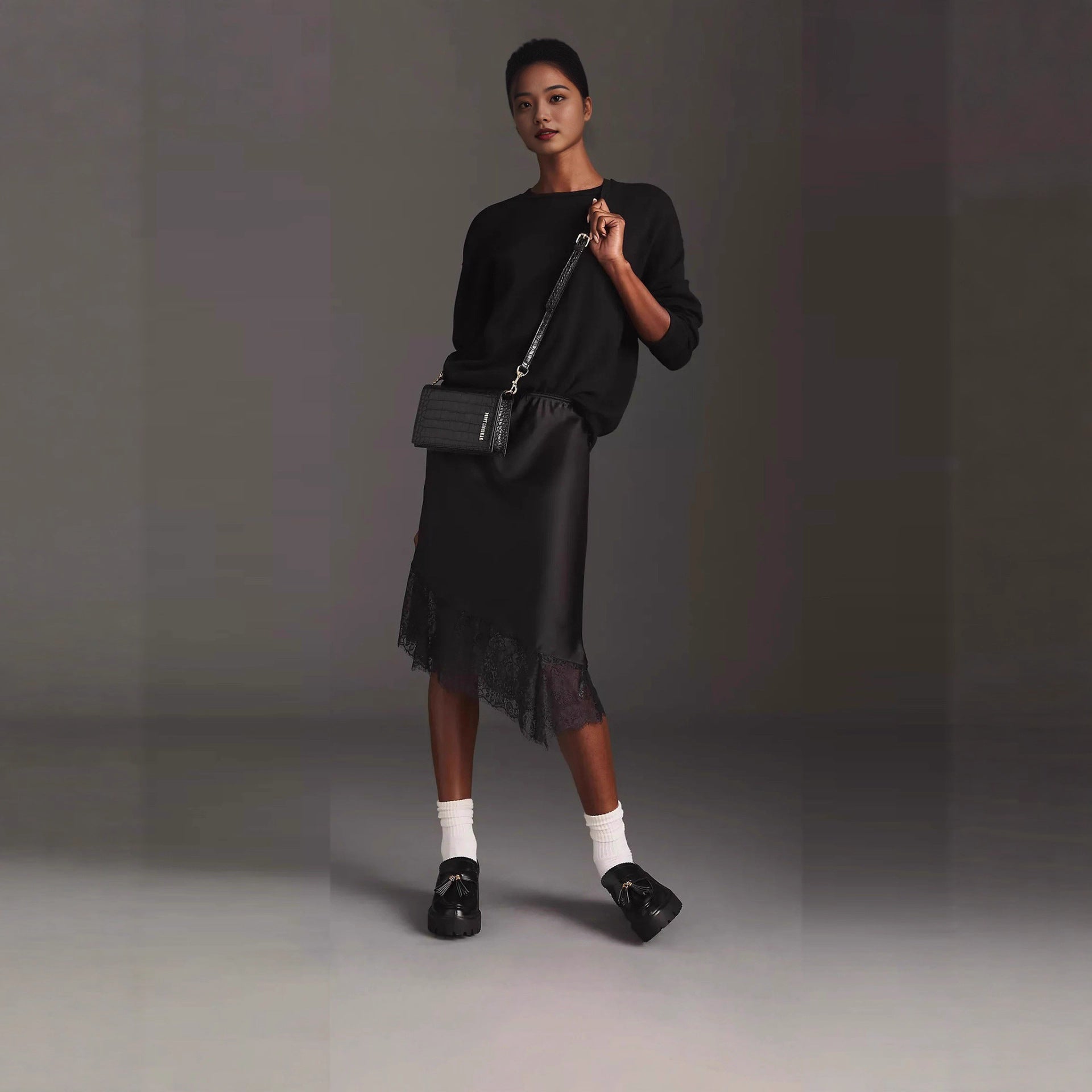Damen Satinrock mit Spitze und asymmetrischem Saum R&B