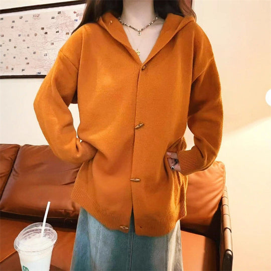 Damen stylische Strickjacke mit Kapuze und dekorativen Knöpfen R&B