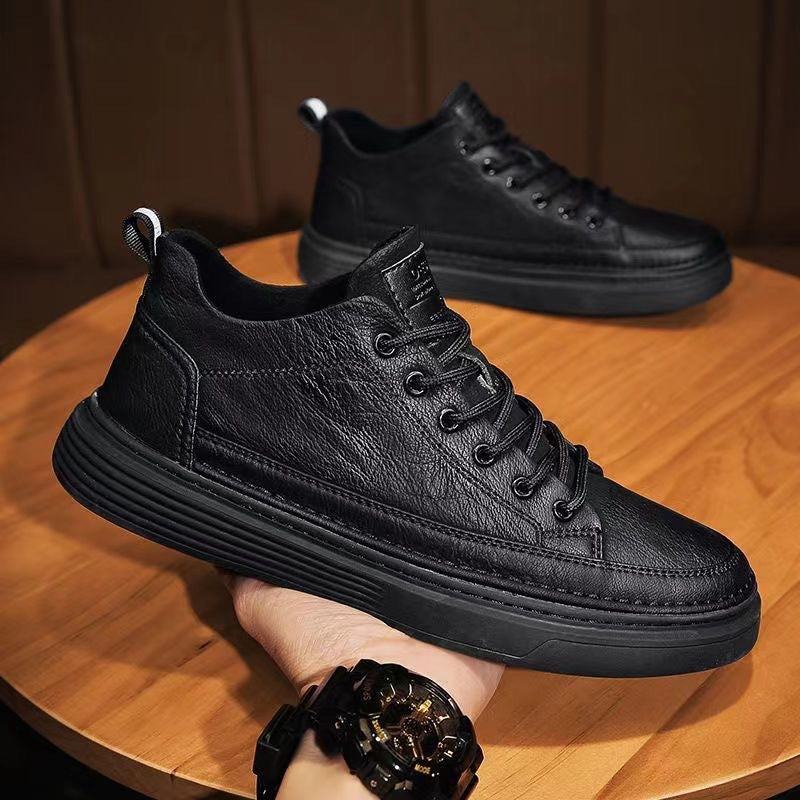 Damen Elegante Sneaker aus robustem Kunstleder mit atmungsaktiver Sohle R&B