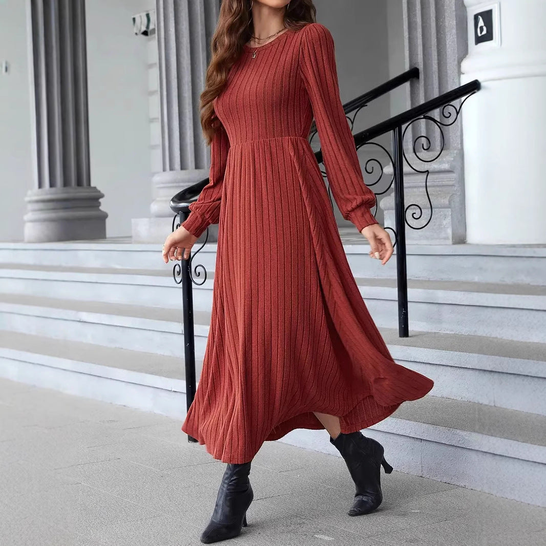 Damen gestricktes Maxikleid mit langen Ärmeln
