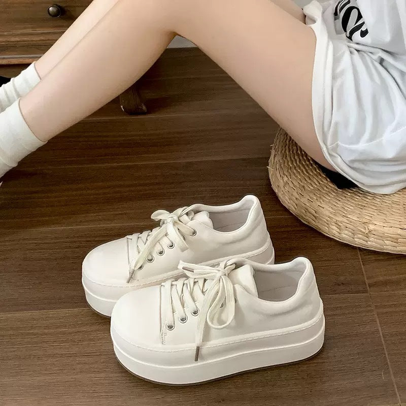 Damen Plateau-Sneaker mit modischem Design und bequemer Dämpfung R&B
