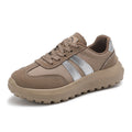 Damen nan retroorientierter City-Sneaker mit grobstolliger Laufsohle, gepolstertem Komfortfußbett und Wildlederbesatz R&B