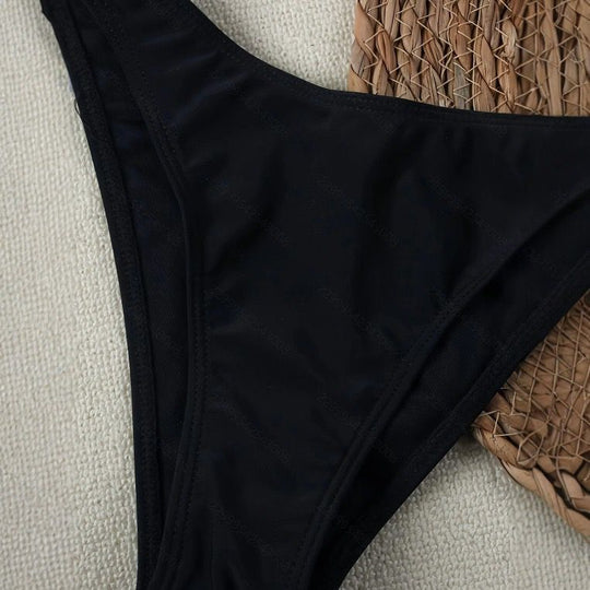 Damen Bikini-Set mit elegantem Knoten und goldener Akzentverzierung R&B