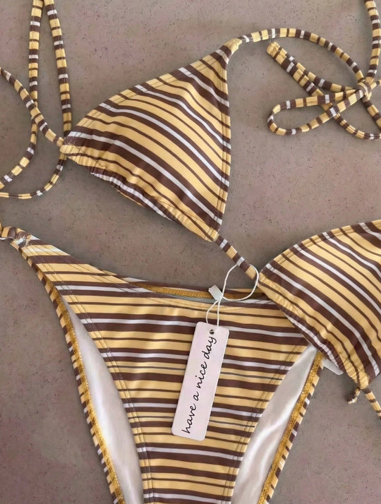 Damen Triangel-Bikini mit klassischem Punktmuster R&B
