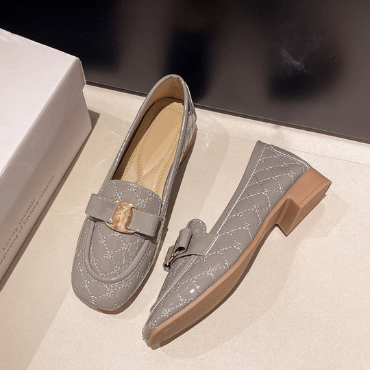 Damen Elegante Mokassins mit edlem Metallic-Beschlag R&B