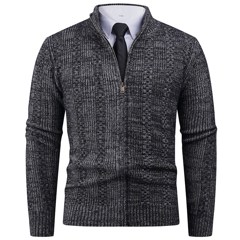 Herren Strickjacke mit modernem Reißverschluss und Zopfmuster R&B
