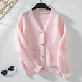 Damen Strickjacke mit tiefem V-Ausschnitt und praktischen Taschen