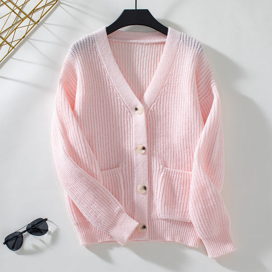Damen Strickjacke mit tiefem V-Ausschnitt und praktischen Taschen R&B