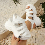 Damen Plateau-Sandalen mit verstellbaren Riemen und ergonomischem Fußbett