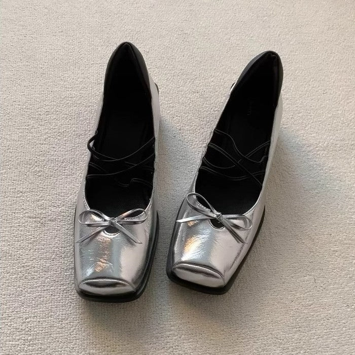 Damen elegante Ballerinas mit R&Brner Metalloberfläche und bequemem Blockabsatz R&B