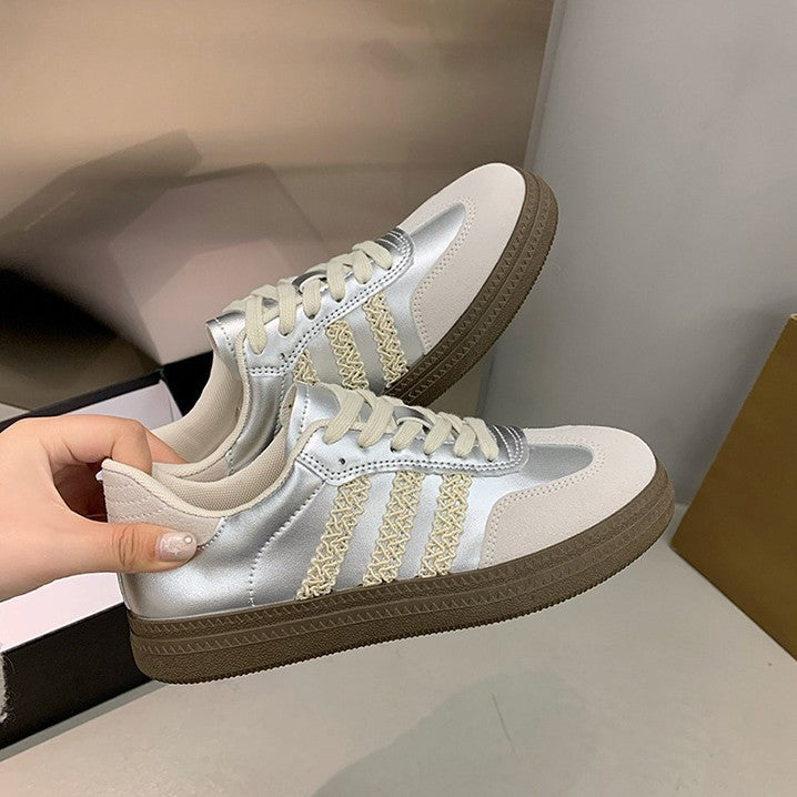 Damen Sportliche Sneakers aus hochwertigem Glattleder mit modischen Akzenten R&B