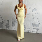 Damen figurbetontes Maxikleid mit Rüschendetails und tiefem Ausschnitt R&B