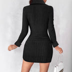 Damen Strickkleid mit V-Ausschnitt und Knopfdetails R&B