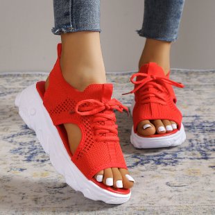 Damen sportive Sandalen mit hochgezogenem Plateau R&B