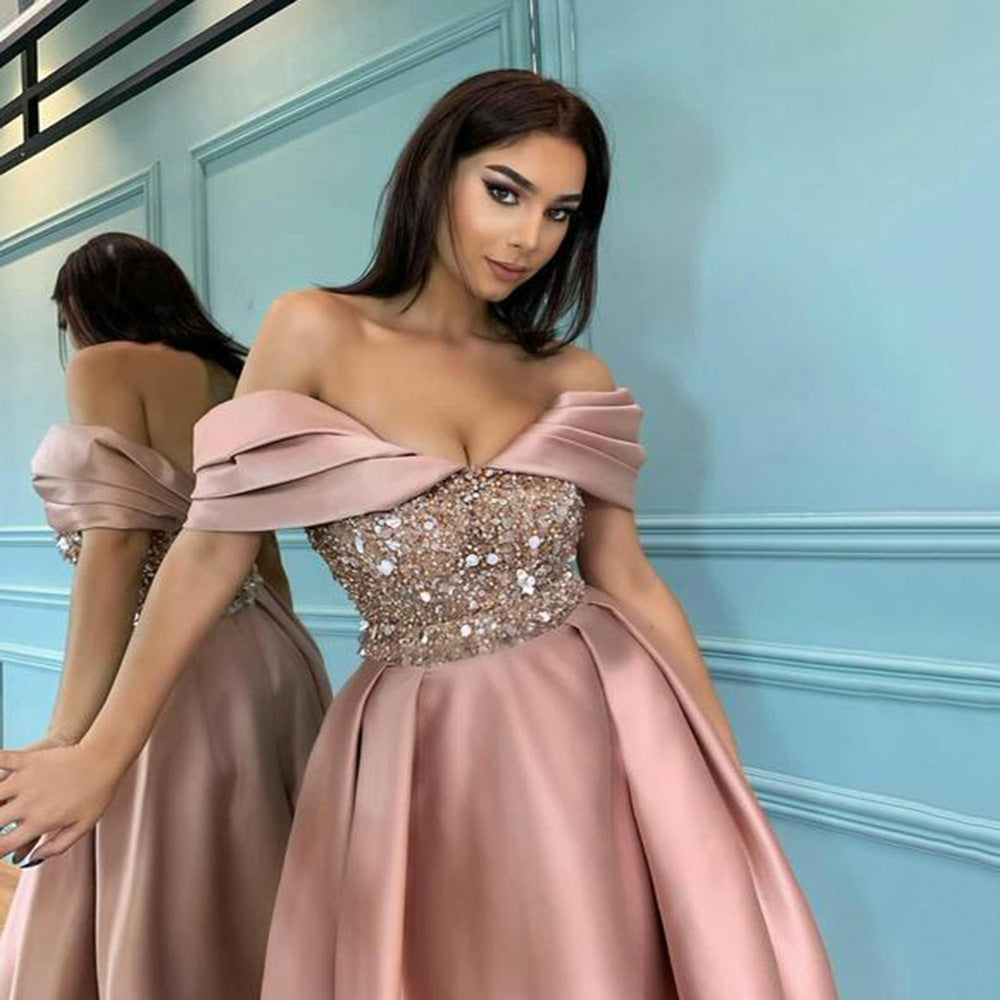 Damen Glamouröses Abendkleid mit schimmerndem Oberteil und Flügelärmeln R&B