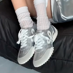 Damen Sportliche Sneakers mit modernem Obermaterial und rutschfester Sohle R&B